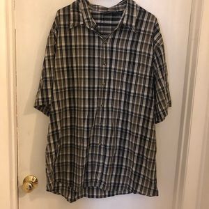 Men’s Highland button down shirt size XL